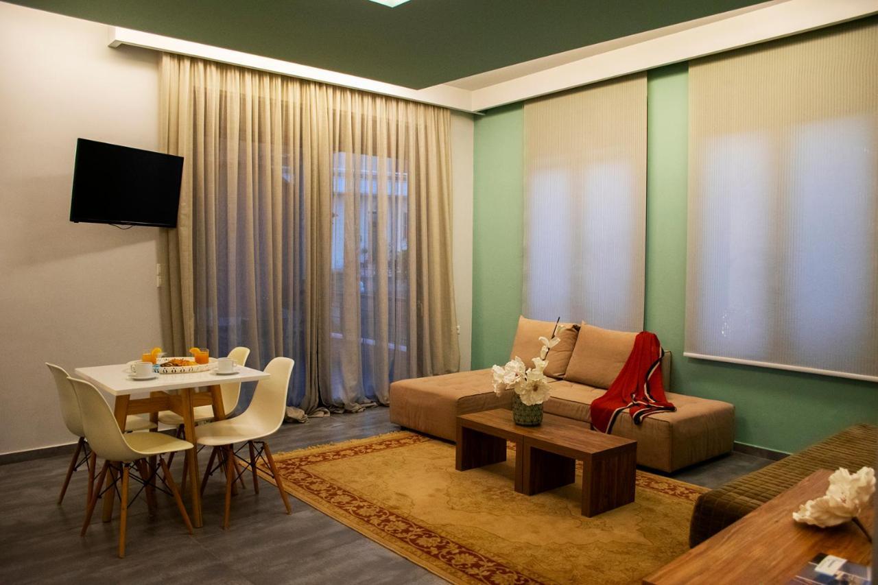 Alissachni Luxury Apartments Derveni Exterior photo